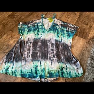 Cold Shoulder Tie-dye Top